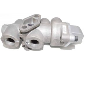 Bendix Tractor Protection Valve. Ports: 3/8 NPT Control, 1/4 & 1/2 NPT Stoplight Switch & Tractor Control. Part # BW 065706 From TTP.