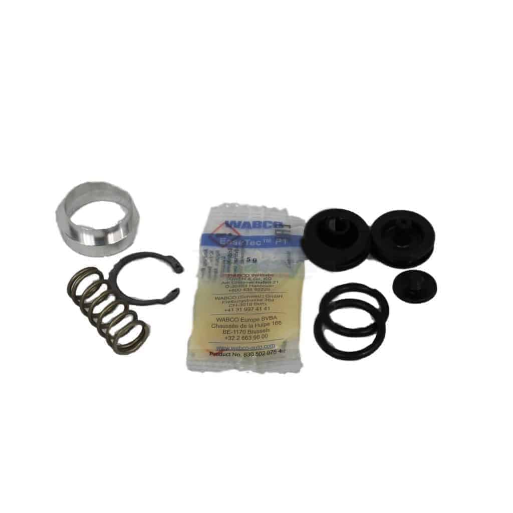 Bendix Turbo Cutoff Valve Part # R950013 from Tracey Truck Parts