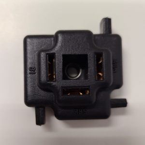 Case, New Holland Electric Plug - New | Part # 1570318, Please Inquire For Any Questions. From Tracey Truck Parts.